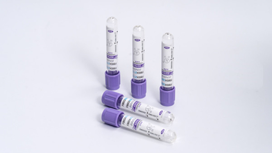 Metropolitana 3ml 13*75mm della raccolta del sangue degli ED dell'ANIMALE DOMESTICO K3 con inducente al vizio spruzzato