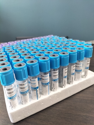 Esame di laboratorio Citrato di sodio Prelievo di sangue sotto vuoto tubo PT con capo blu